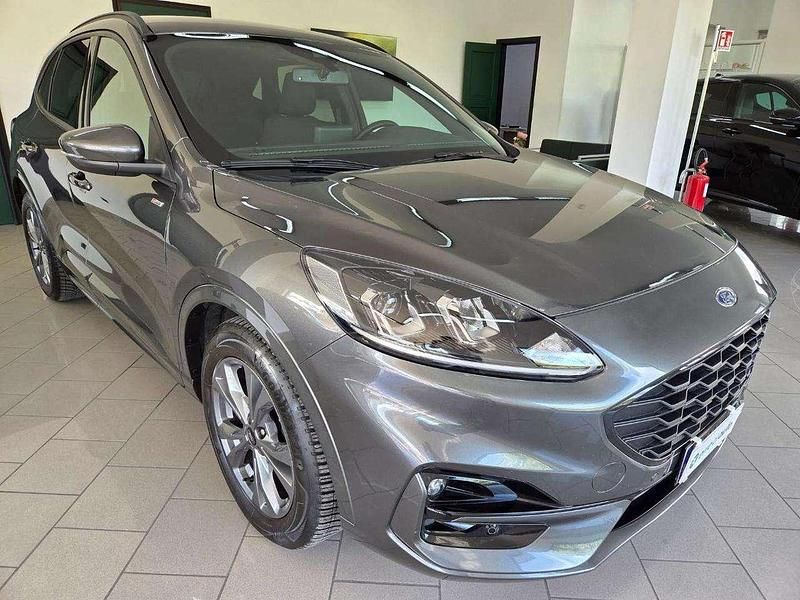 Grigio scuro Usata 2024 Ford Kuga ST-Line SUV | 25.990 € (Buon prezzo) - Immagine 1/4