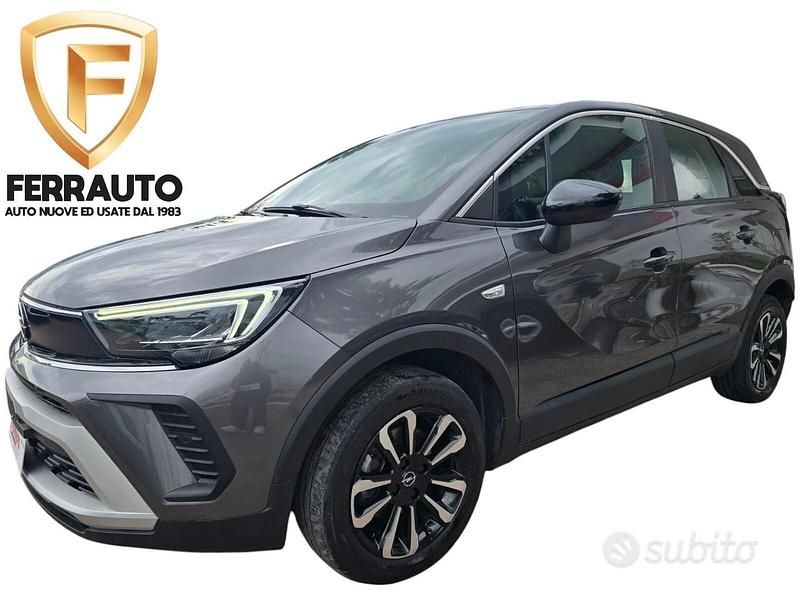 Usata Opel Crossland X Ultimate 120 CV (88 kW) 2022 Grigio SUV