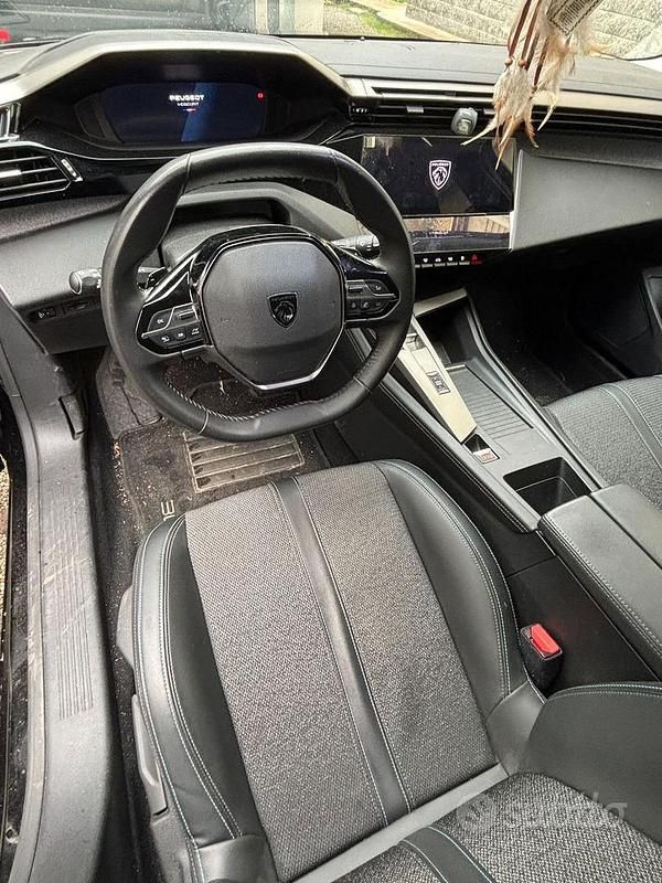 Usata Peugeot 308 Allure 131 CV (96 kW) 2023 Nero Berlina