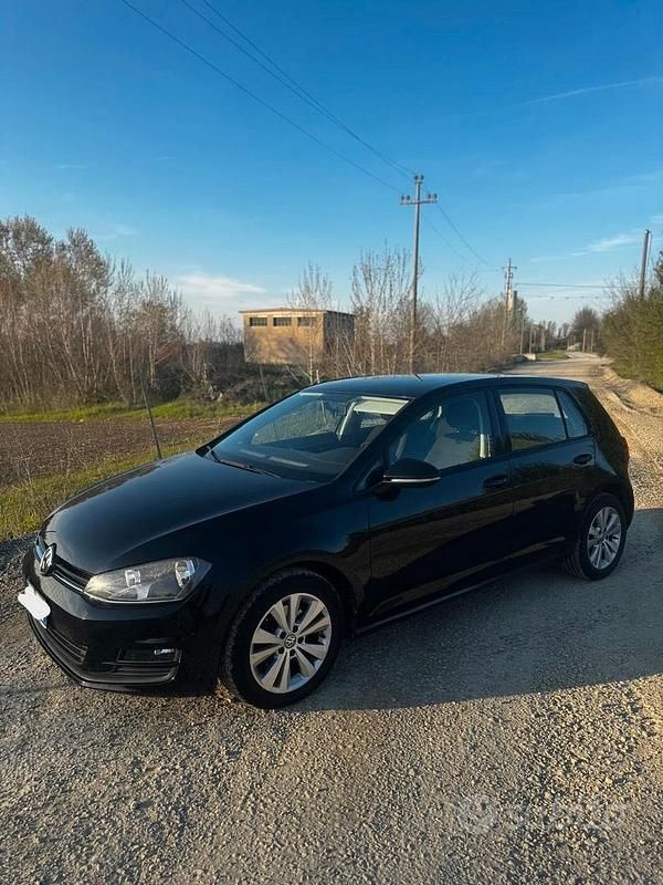 Usata VW Golf VII Comfortline 105 CV (77 kW) 2013 Nero Berlina