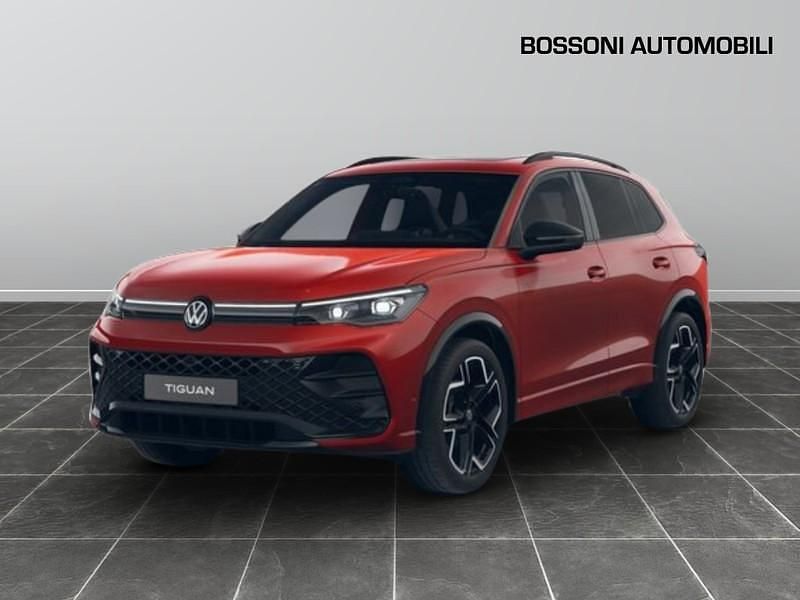 Nuova VW Tiguan R-line Plus 150 CV (110 kW) 2025 Rosso SUV