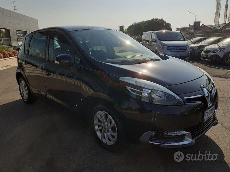 Usata Renault Scénic III XMOD 110 CV (80 kW) 2014 Nero Monovolume