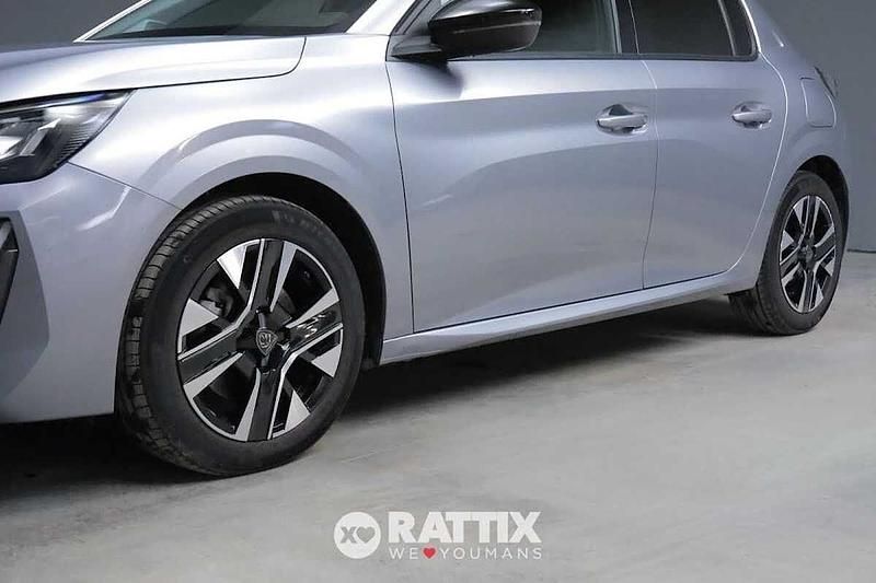 Usata Peugeot 208 Allure 101 CV (74 kW) 2025 Grigio Utilitaria