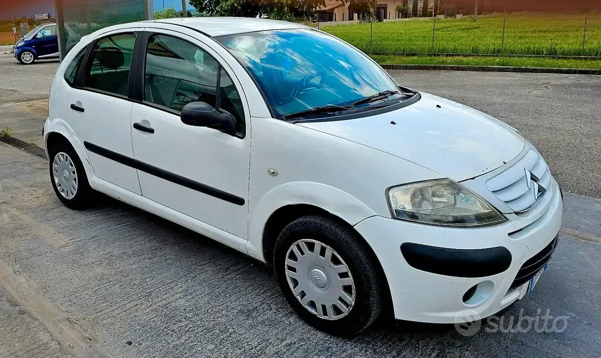 Usata Citroën C3 68 CV (50 kW) 2007 Bianco Berlina