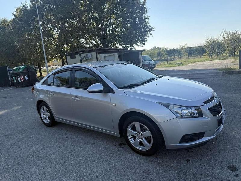 Usata Chevrolet Cruze 113 CV (83 kW) 2011 Berlina