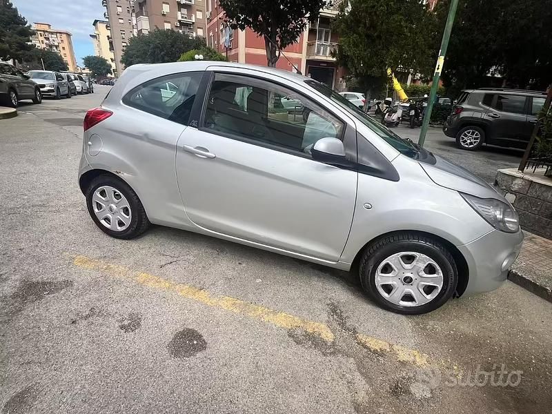 Usata Ford Ka 75 CV (55 kW) 2013 Utilitaria