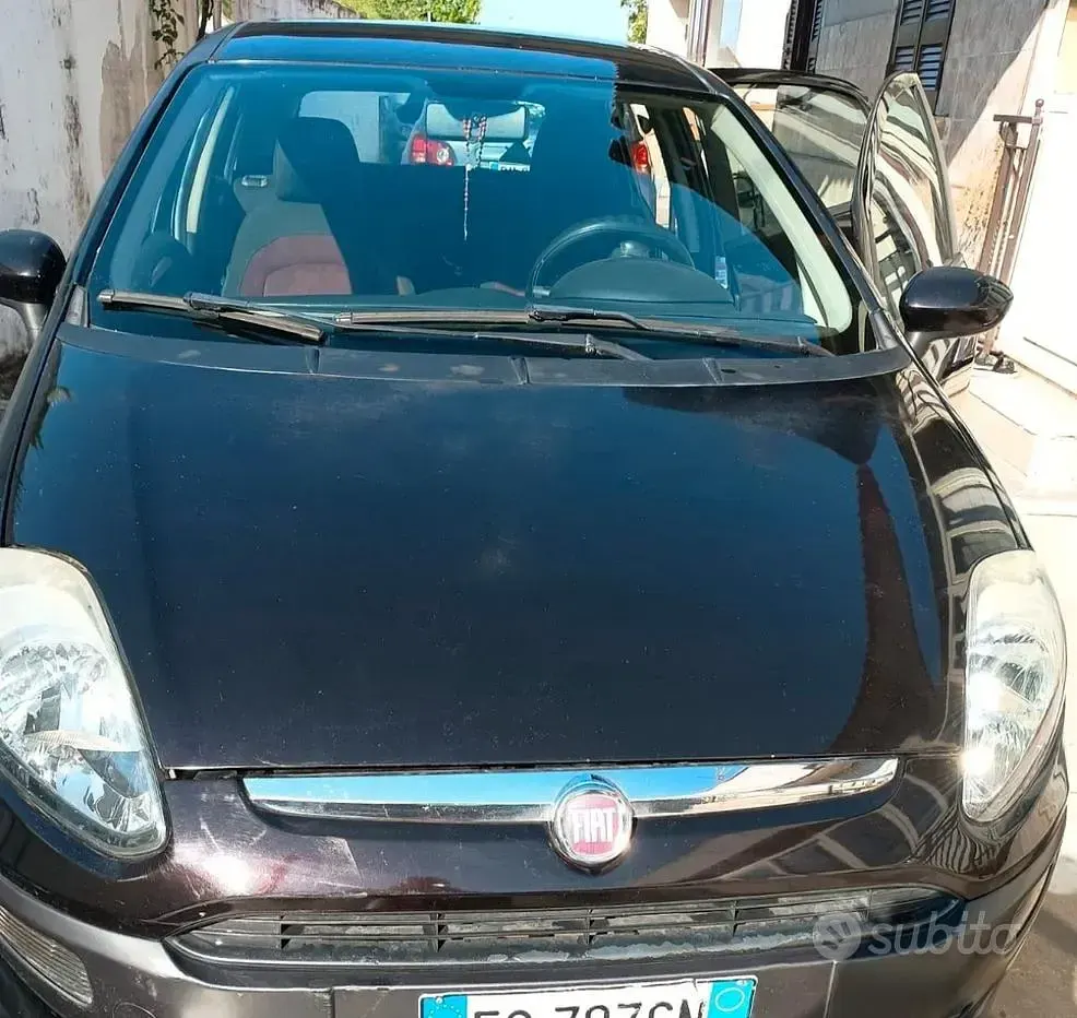 Usata Fiat Punto Evo 65 CV (47 kW) 2010 Nero Utilitaria