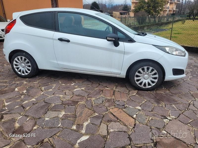 Usata Ford Fiesta 2014 Bianco Utilitaria