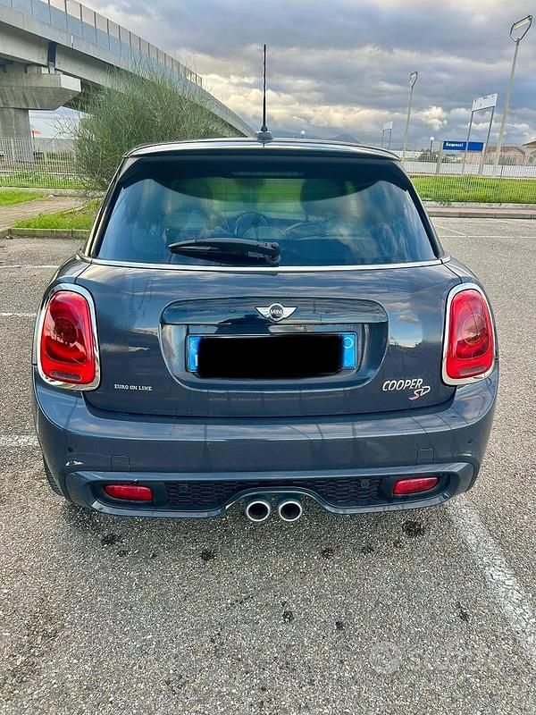 Usata Mini Cooper SD 170 CV (125 kW) 2018 Utilitaria