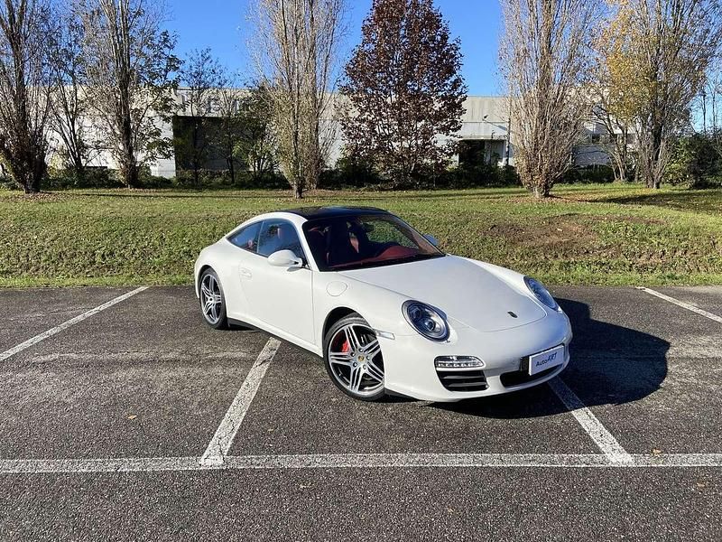 Usata Porsche 997 385 CV (283 kW) 2009 Bianco carrara Coupé