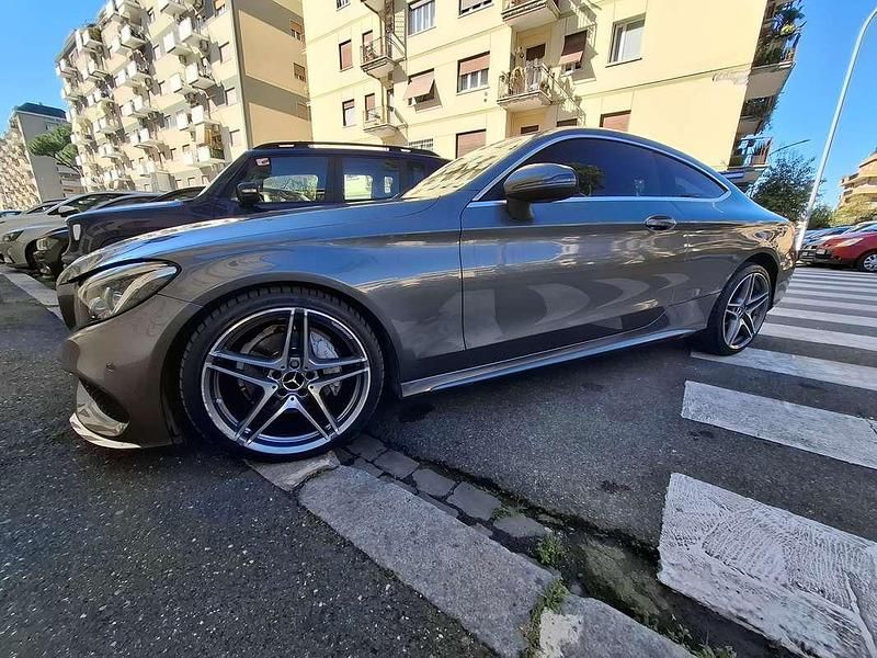 Usata Mercedes C220 Premium 170 CV (125 kW) 2018 Grigio Coupé
