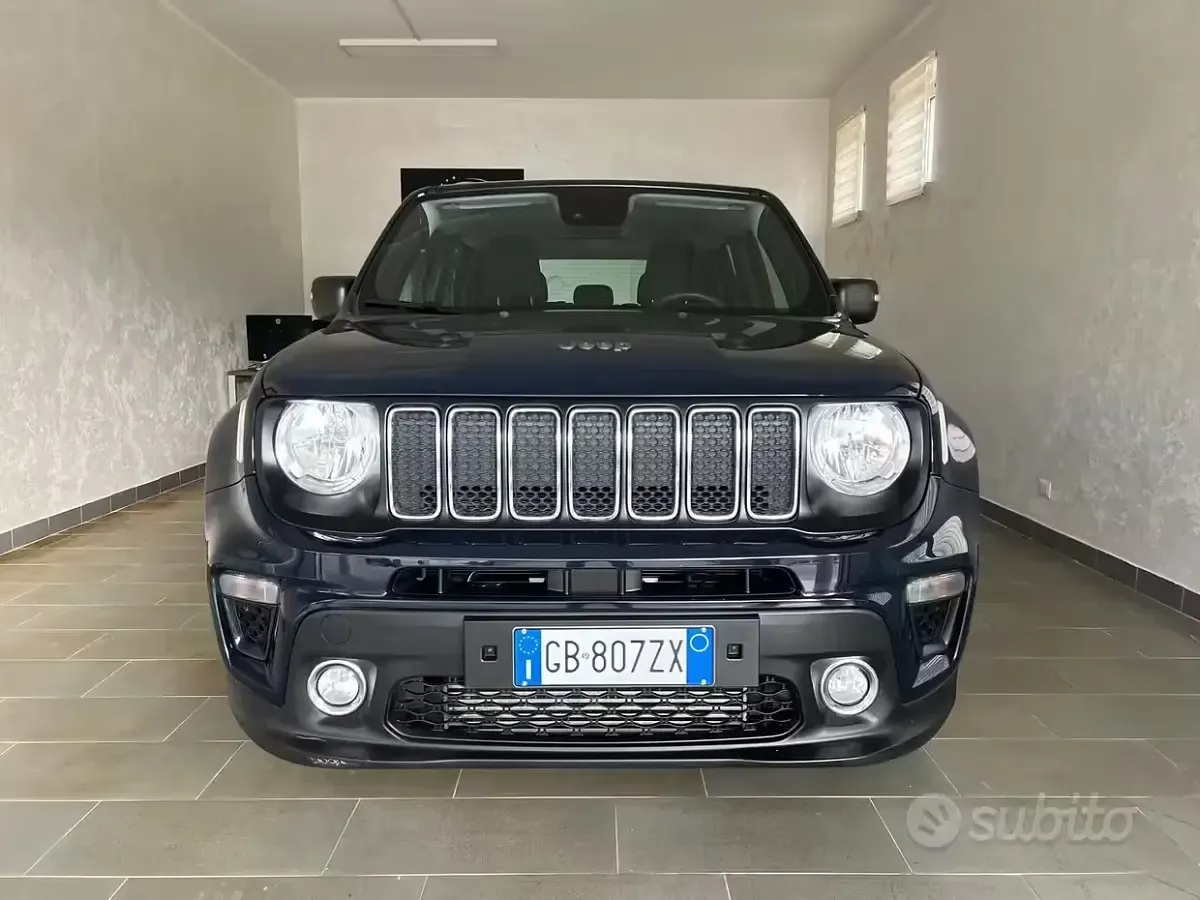 Usata Jeep Renegade Limited 140 CV (102 kW) 2020 Blu SUV