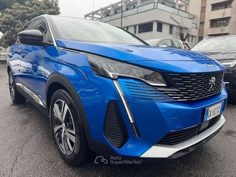 Usata Peugeot 3008 Allure 131 CV (96 kW) 2022 Blu SUV