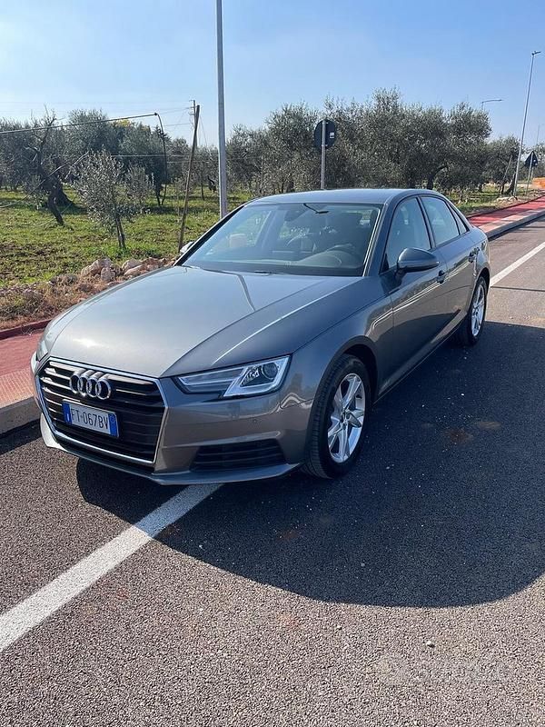 Usata Audi A4 150 CV (110 kW) 2018 Berlina