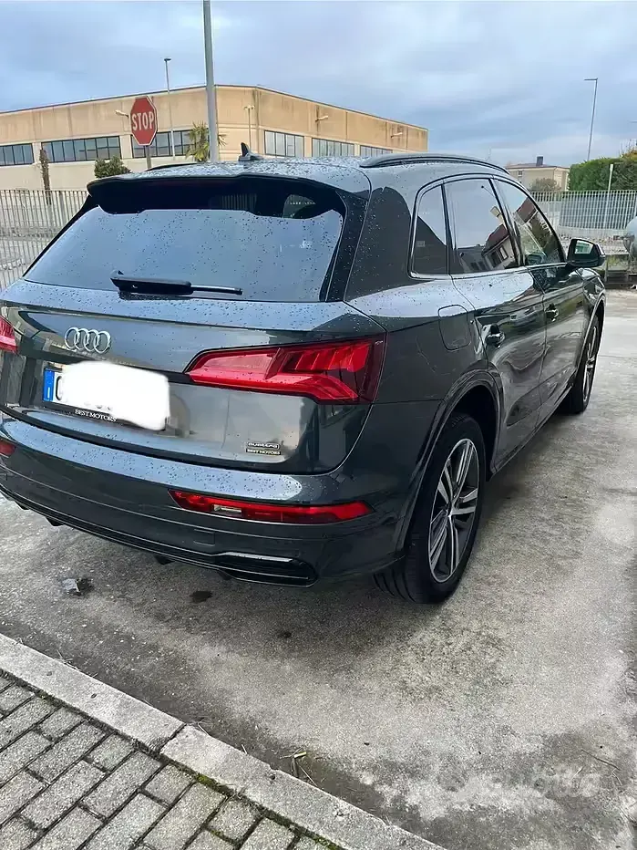 Usata Audi Q5 190 CV (139 kW) 2019 Grigio SUV