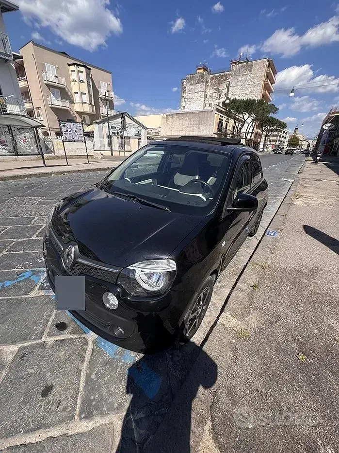 Usata Renault Twingo 90 CV (66 kW) 2024 Nero Utilitaria