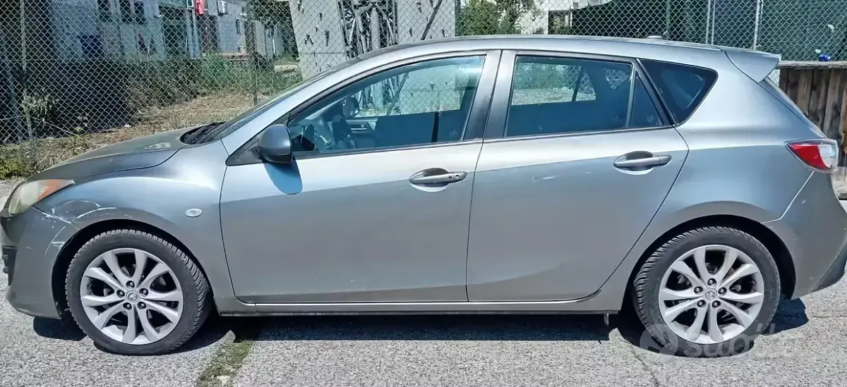 Usata Mazda 3 105 CV (77 kW) 2010 Berlina