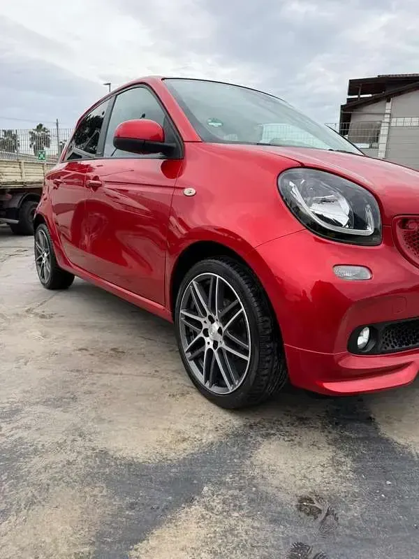 Usata Smart ForFour Brabus Xclusive 109 CV (80 kW) 2017 Utilitaria