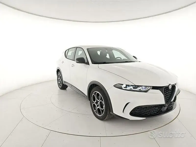 Usata Alfa Romeo Tonale Sprint 131 CV (96 kW) 2024 SUV