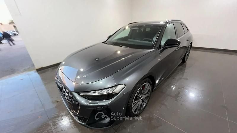 Nuova Audi A5 S-Line 204 CV (150 kW) 2025 Grigio Station wagon
