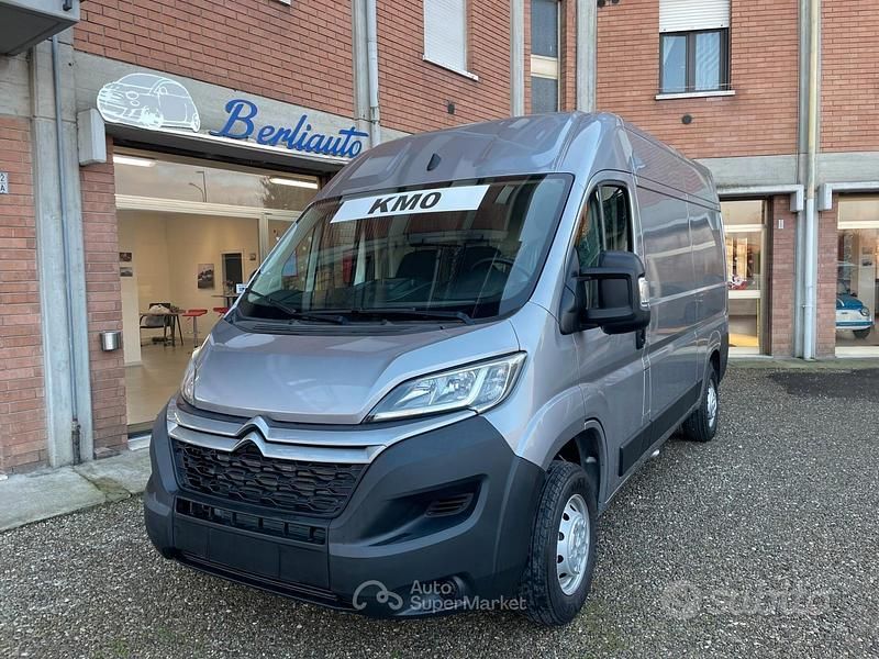 Gray Nuova 2025 Citroën Jumper Monovolume | 25.700 € - Immagine 1/4