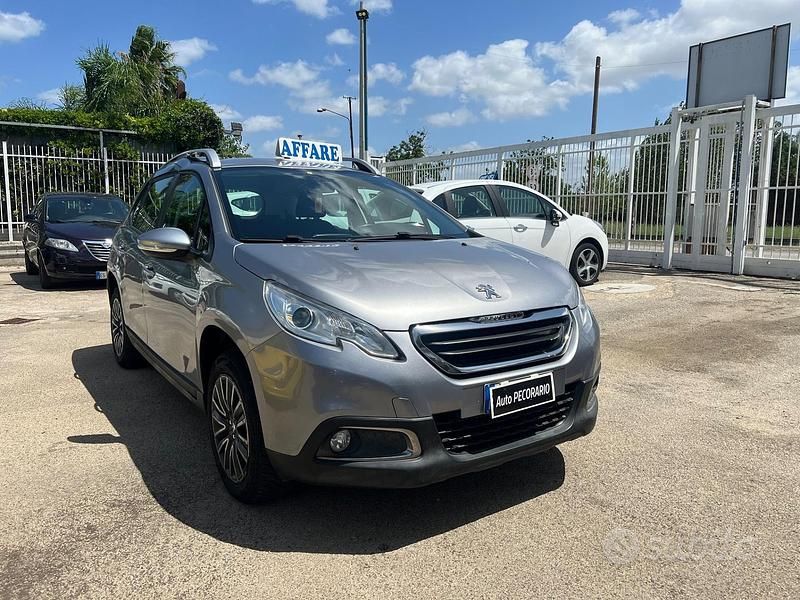 Usata Peugeot 2008 Active 75 CV (55 kW) 2015 Grigio SUV