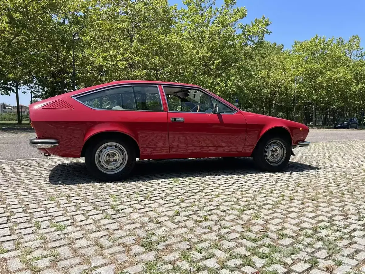 Usata Alfa Romeo Alfetta GT/GTV 109 CV (80 kW) 1970 Rosso Coupé