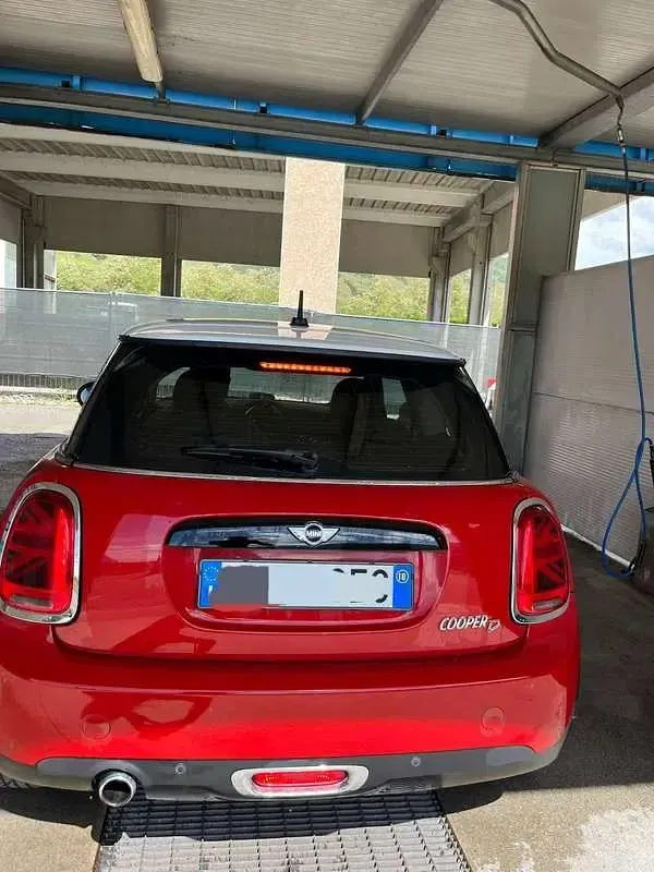 Usata Mini Cooper D 116 CV (85 kW) 2018 Utilitaria