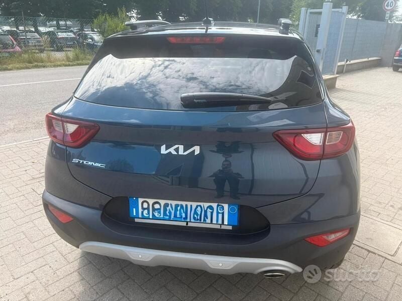 Usata Kia Stonic GT-Line 101 CV (74 kW) 2021 Blu SUV