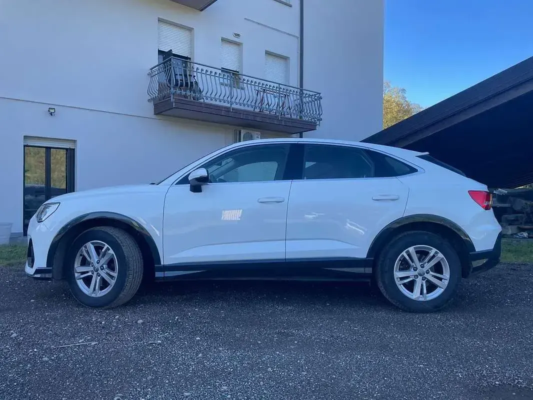 Usata Audi Q3 Sportback Business Plus 150 CV (110 kW) 2020 Bianco SUV