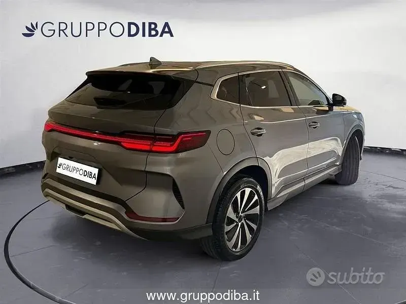 Usata BYD Seal U Boost 218 CV (160 kW) 2025 Grigio SUV