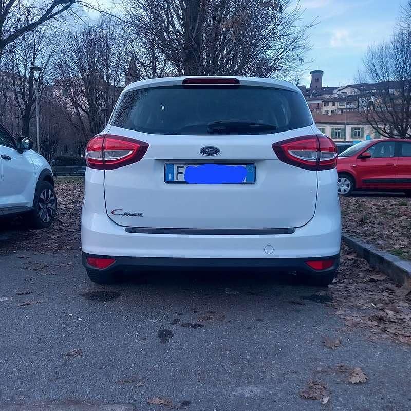 Usata Ford C-MAX Titanium 120 CV (88 kW) 2015 Monovolume