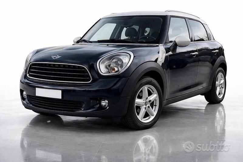 Usata Mini Countryman 111 CV (81 kW) 2012 Nero SUV