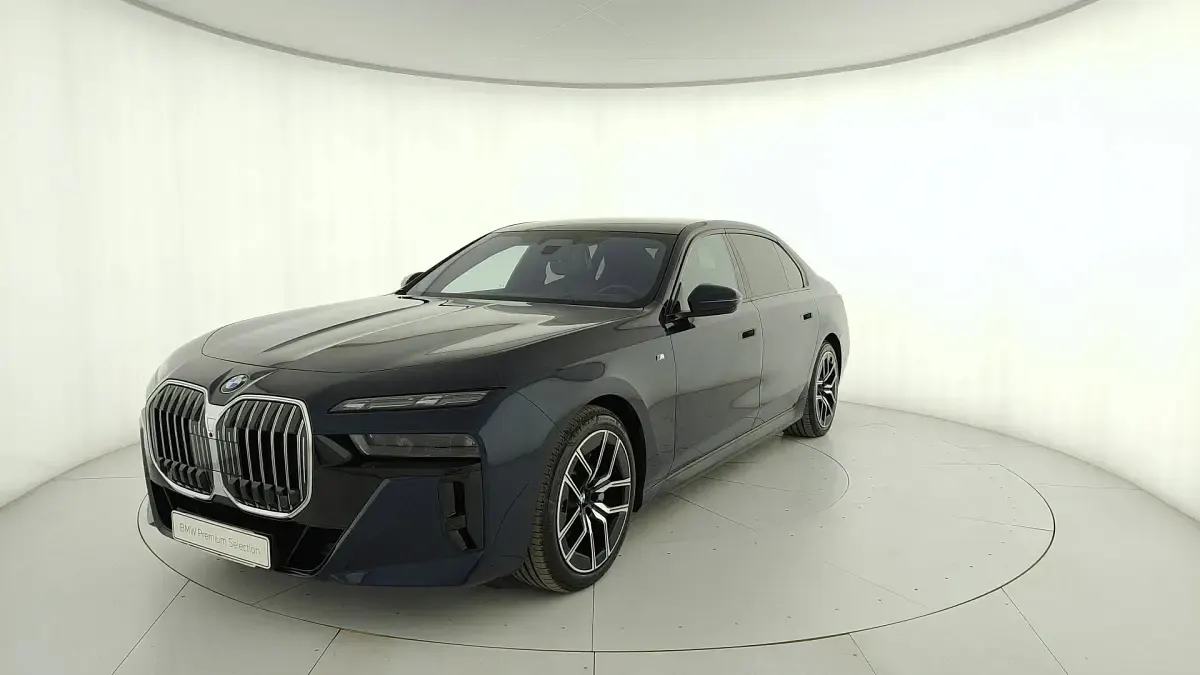 Usata BMW 740 M Sport 299 CV (219 kW) 2025 Berlina