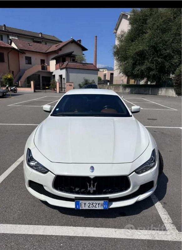 Usata Maserati Ghibli 249 CV (183 kW) 2015 Bianco Coupé