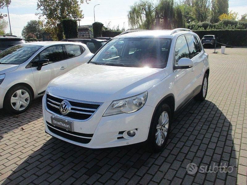 Gebraucht VW Tiguan Sportline 140 PS (102 kW) 2011 Weiß SUV