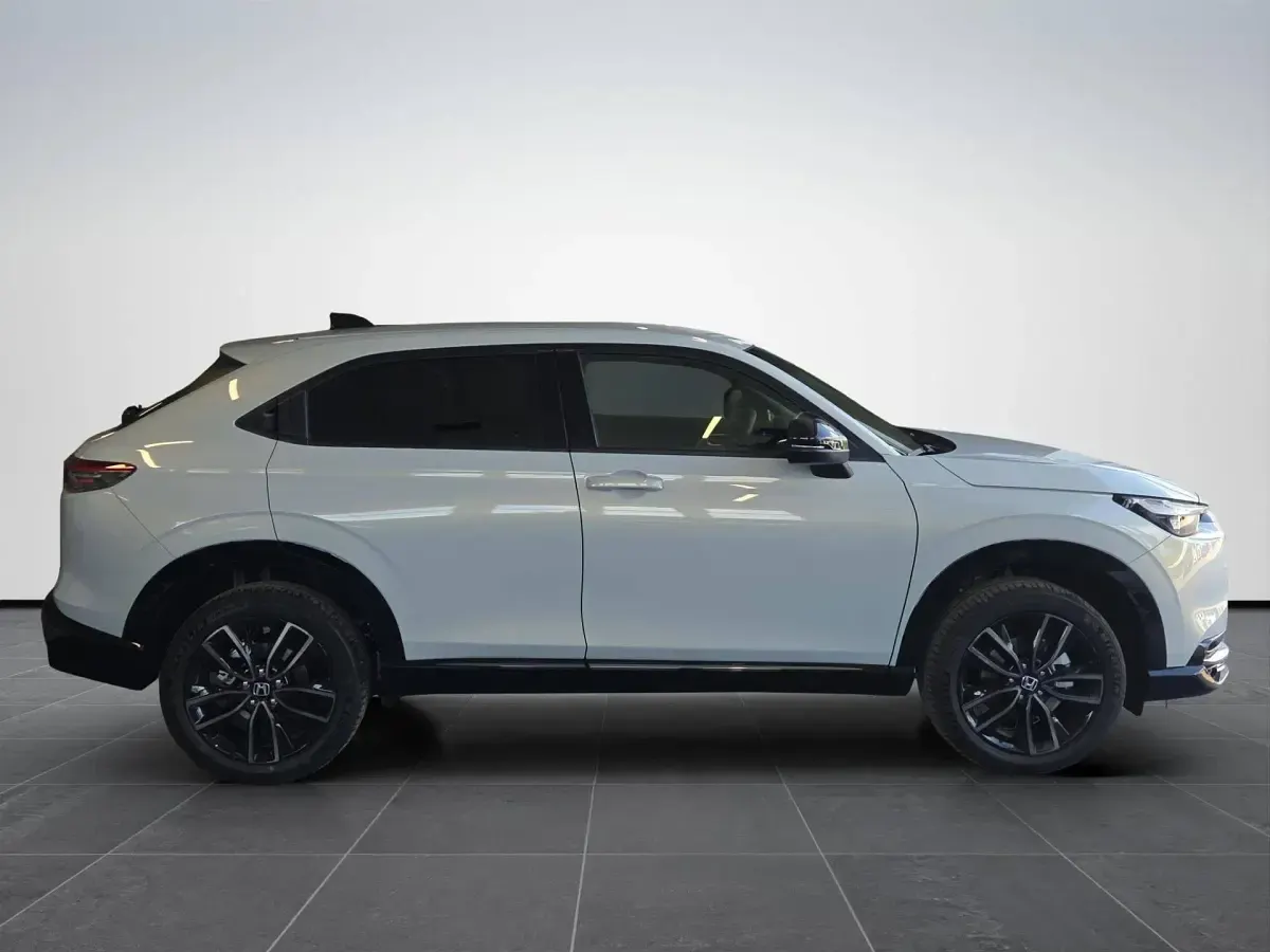 Nuova Honda HR-V Sport 131 CV (96 kW) 2026 Pr. sunlight wh SUV