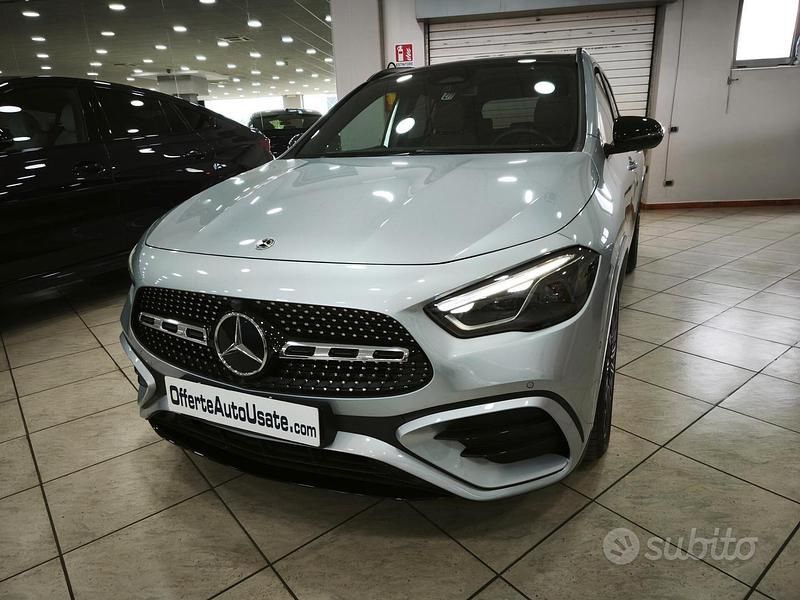 Usata Mercedes GLA200 AMG Line Premium 150 CV (110 kW) 2024 Grigio SUV