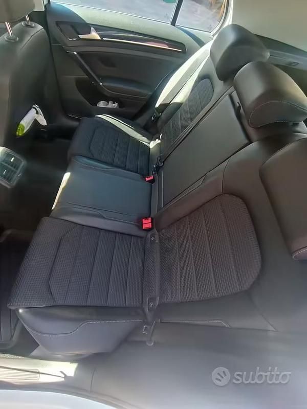 Usata VW Golf VII Highline 150 CV (110 kW) 2015 Bianco Berlina