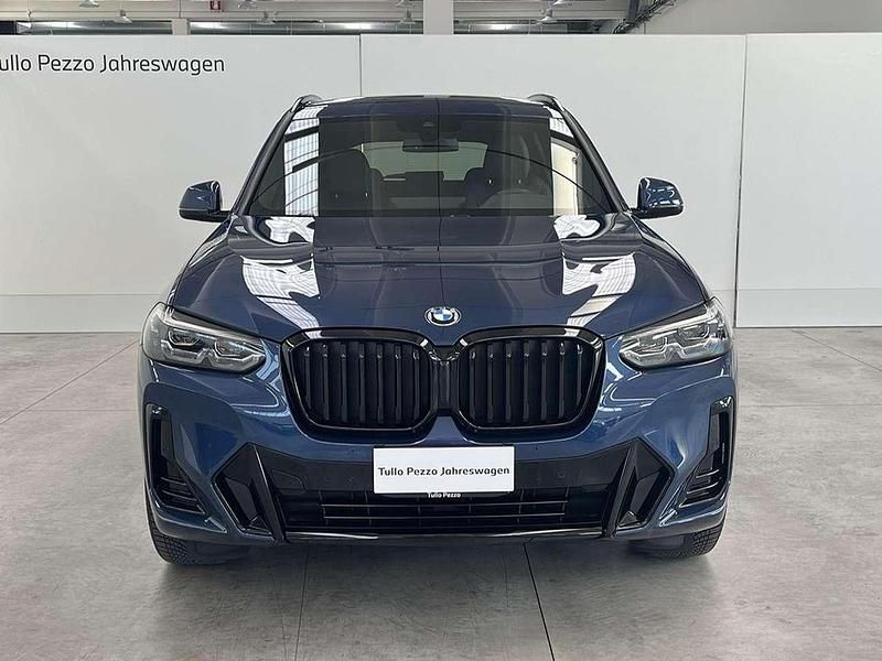 Usata BMW X3 M Sport 190 CV (139 kW) 2023 Phytonic blau metallizzato SUV