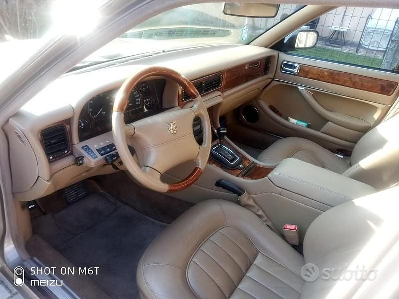 Usata Jaguar XJ 211 CV (155 kW) 1995 Berlina