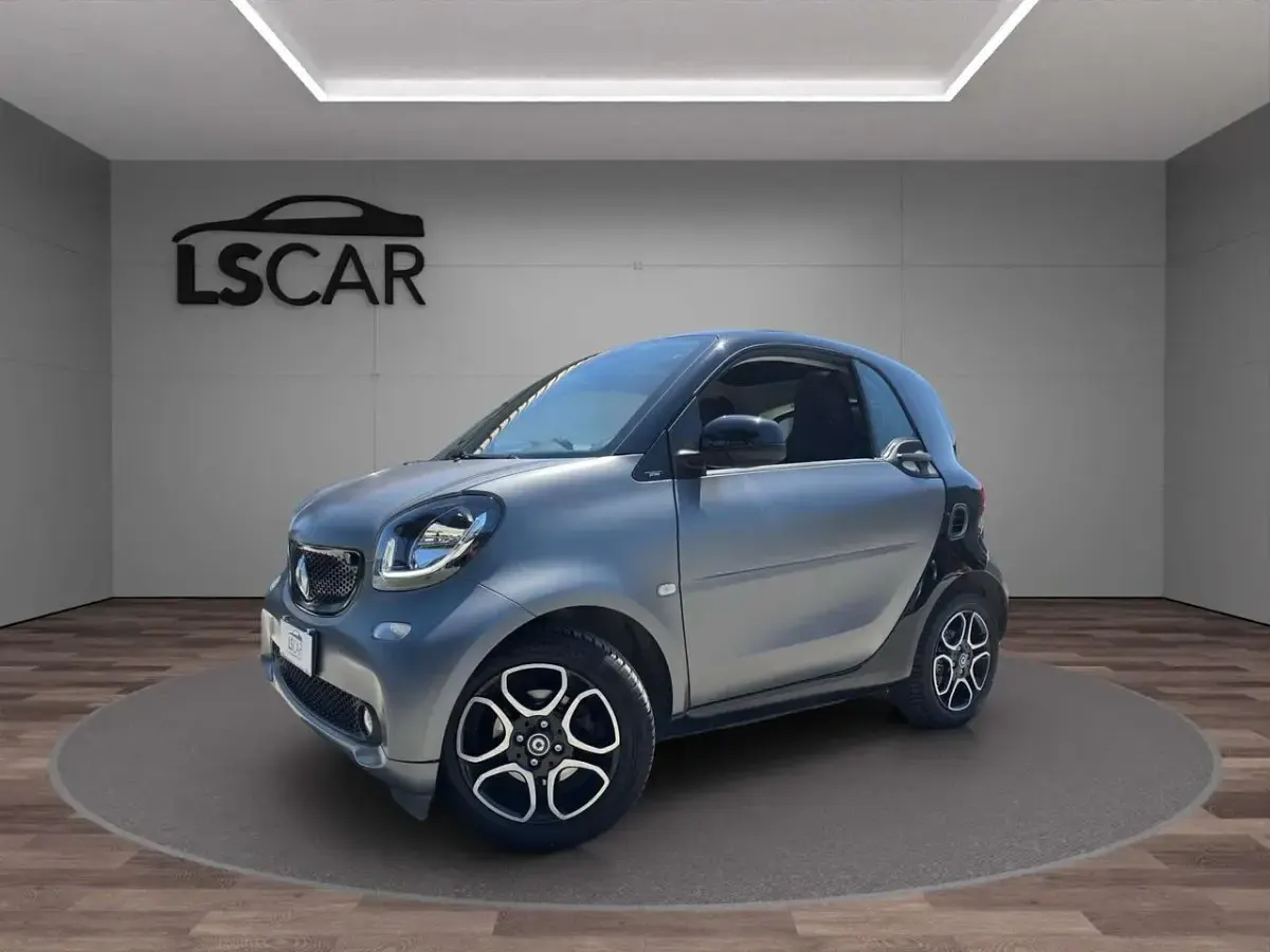 Usata Smart ForTwo Cabrio Prime 89 CV (65 kW) 2016 Giallo Cabrio