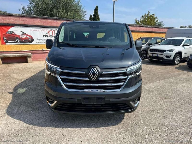 Usata Renault Trafic Equilibre 150 CV (110 kW) 2024 Nero Monovolume