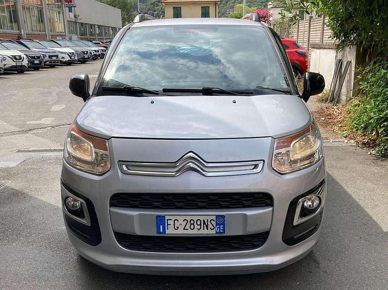 Grigio Usata 2017 Citroën C3 Picasso Feel Monovolume | 9500 € (Buon prezzo) - Immagine 1/3