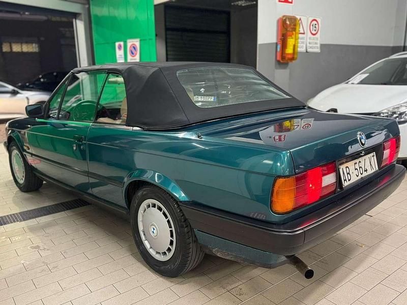 Usata BMW 318 Cabriolet 113 CV (83 kW) 1991 Verde Cabrio