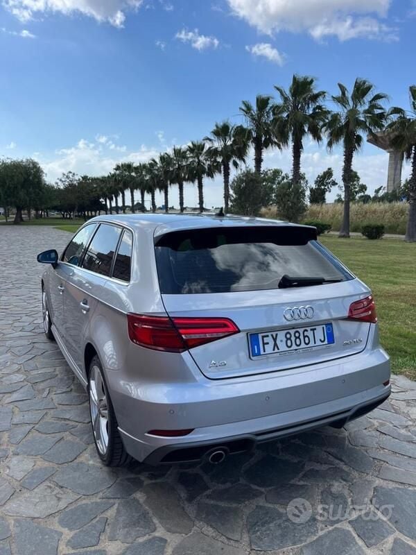 Usata Audi A3 105 CV (77 kW) 2019 Berlina