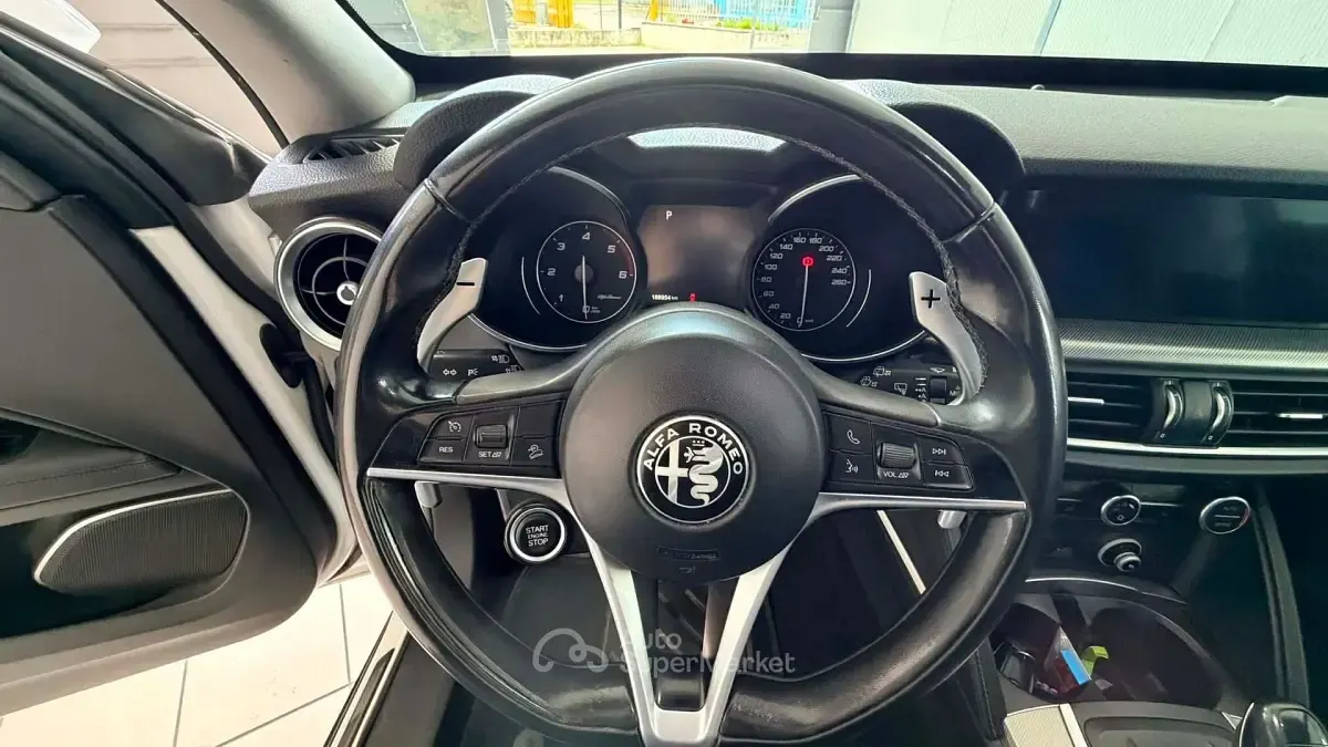 Usata Alfa Romeo Stelvio Executive 209 CV (153 kW) 2017 SUV
