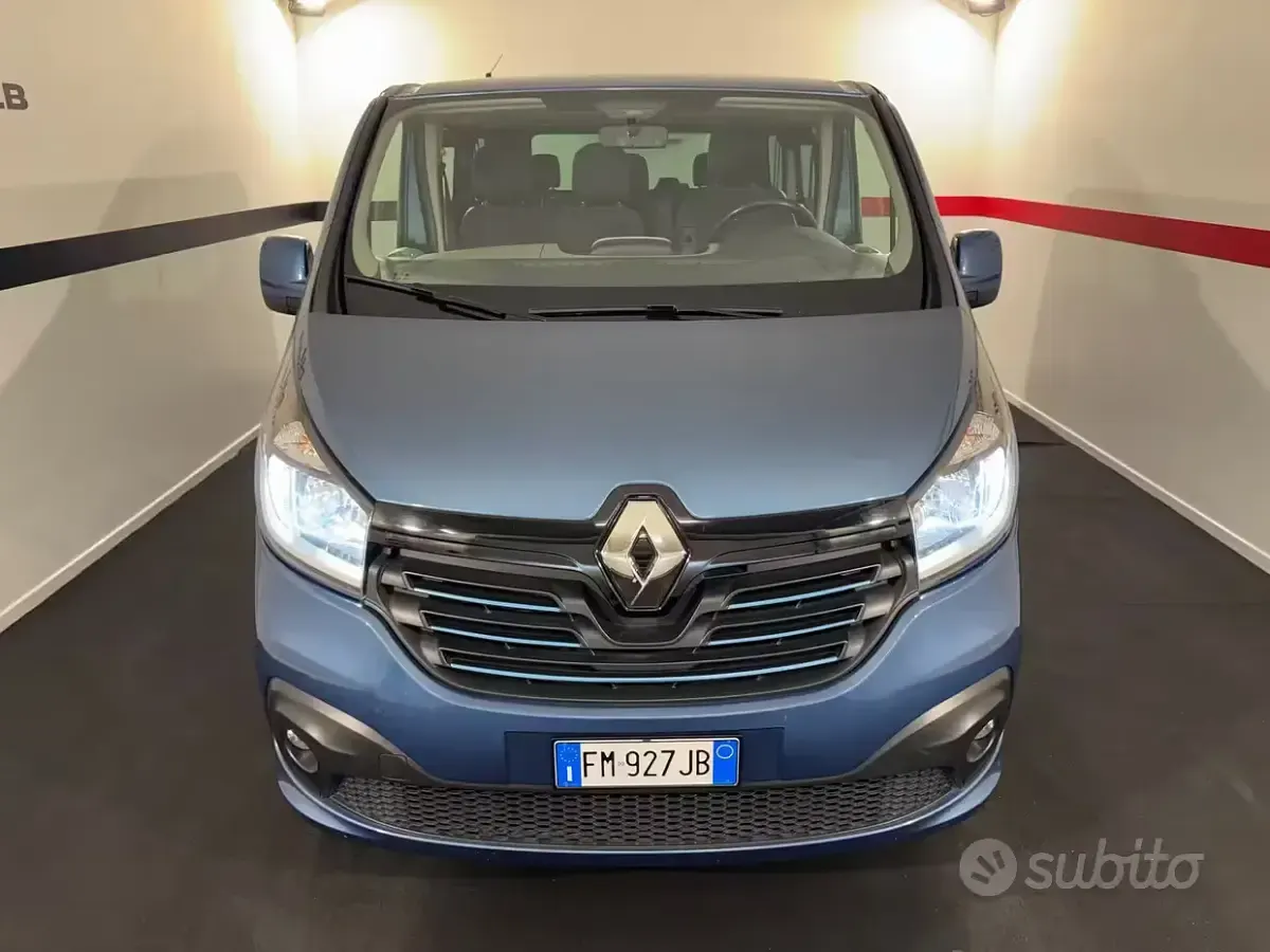 Usata Renault Trafic Intens 125 CV (91 kW) 2017 Bluazzurro Monovolume