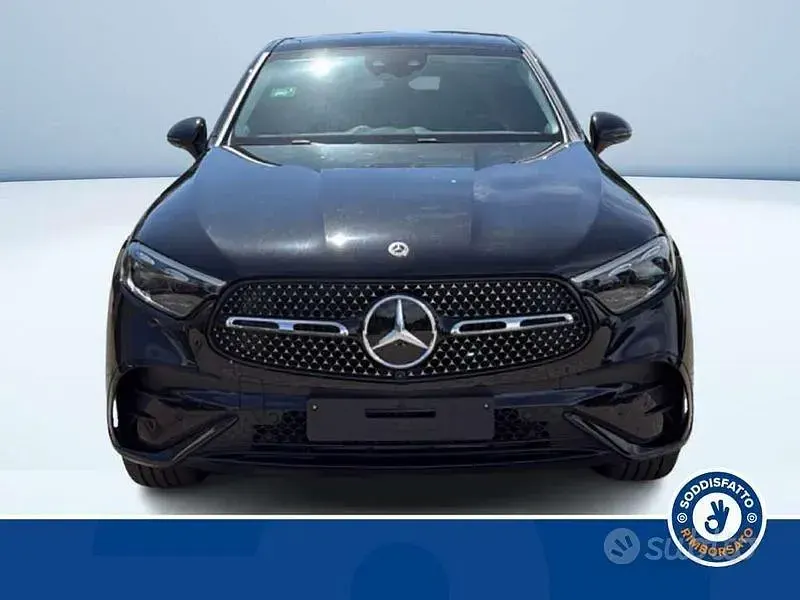 Nuova Mercedes GLC300e AMG Line Premium 333 CV (244 kW) 2026 Nero SUV