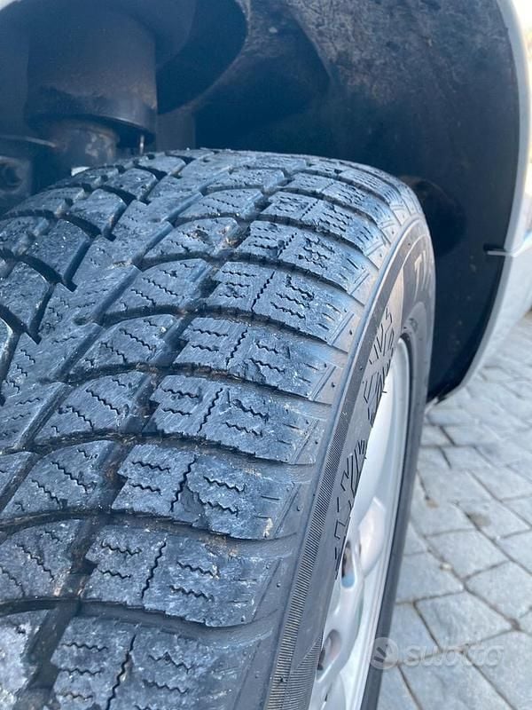 Usata Land Rover Range Rover 2004 Grigio SUV